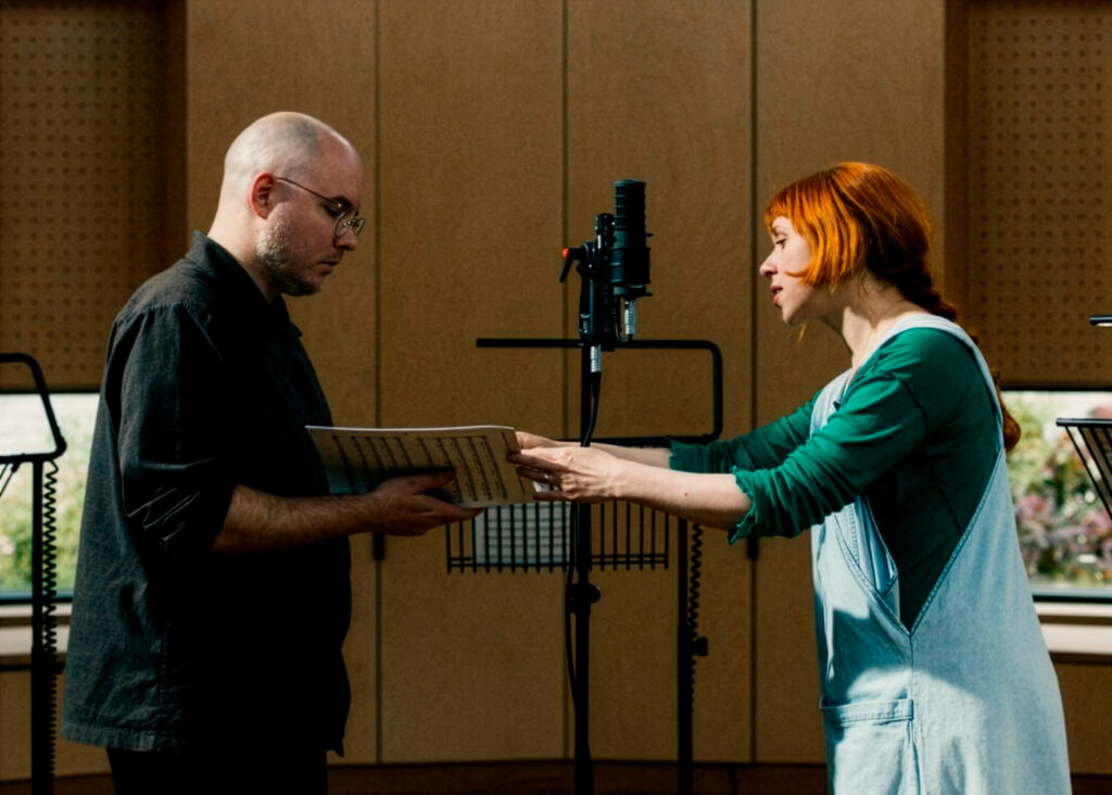 web-02-holly-herndon-mat-dryhurst_3
